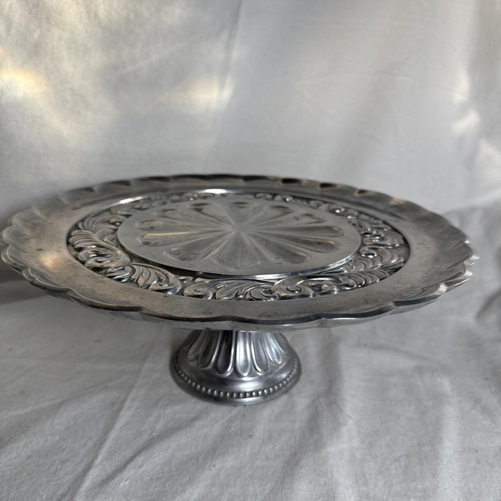 Lenox Butler's Pantry Metal Serveware 12" Cake Plate Stand Scallop Edge Leaves